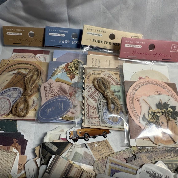 ๐จโจ Calling all crafting & journaling enthusiasts! โจ๐ - Picture 9 of 12